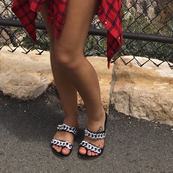 Chain sandal - Picture 3 of 4